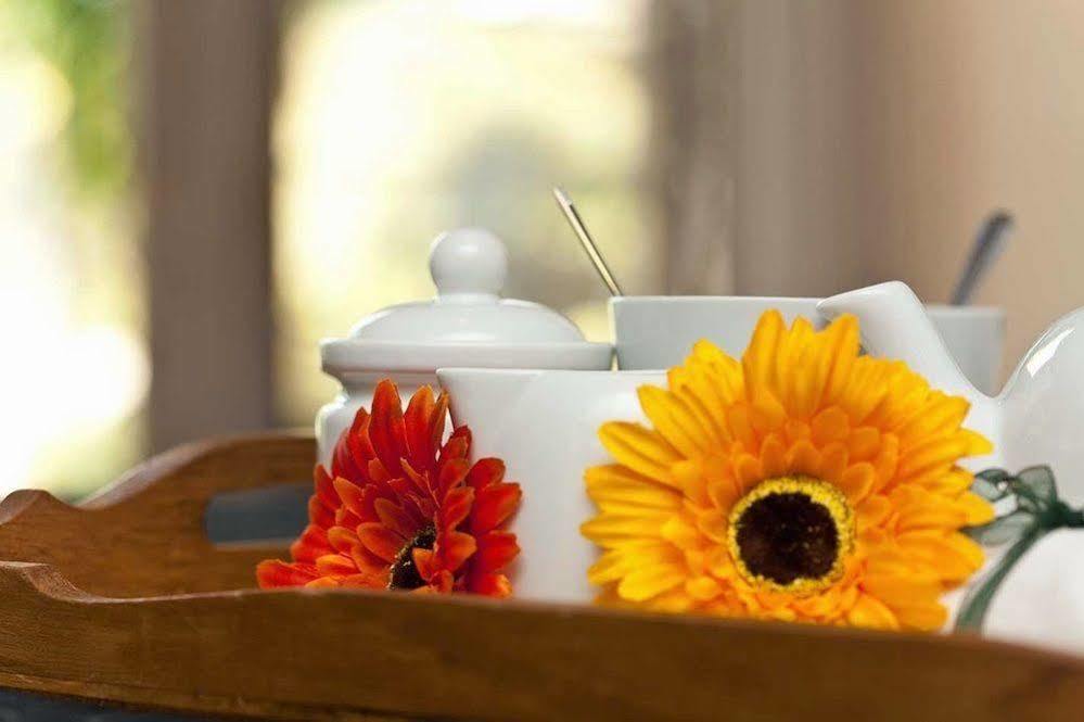 Twin Waters Guest House Randburg 外观 照片